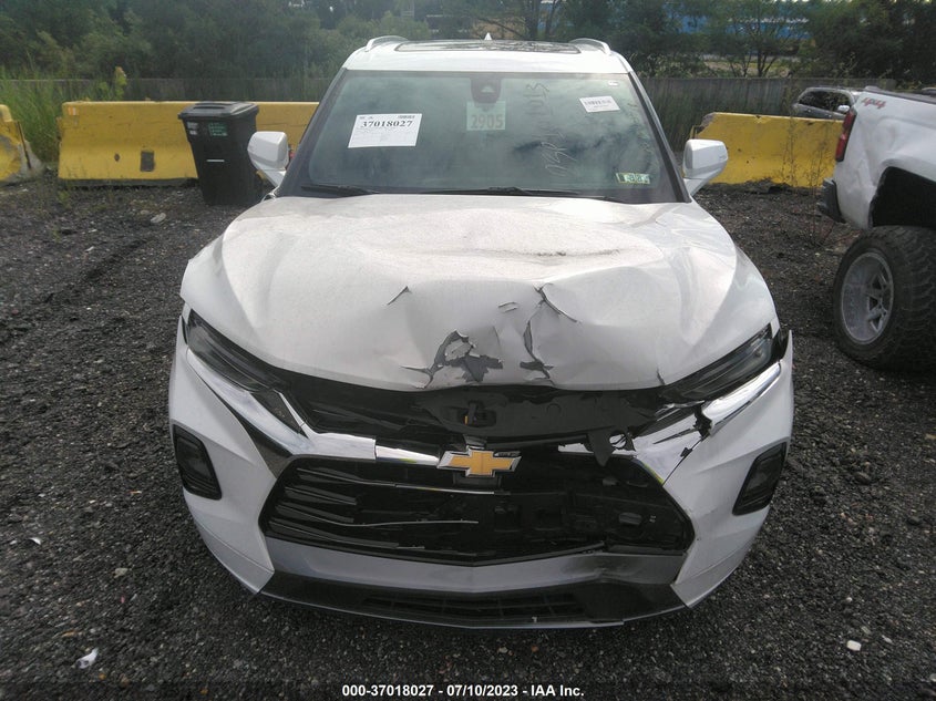 VIN 3GNKBFRS0KS625771 2019 CHEVROLET BLAZER PREMIER