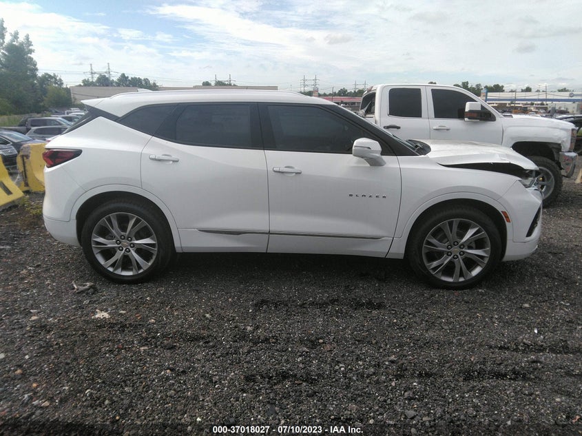 VIN 3GNKBFRS0KS625771 2019 CHEVROLET BLAZER PREMIER