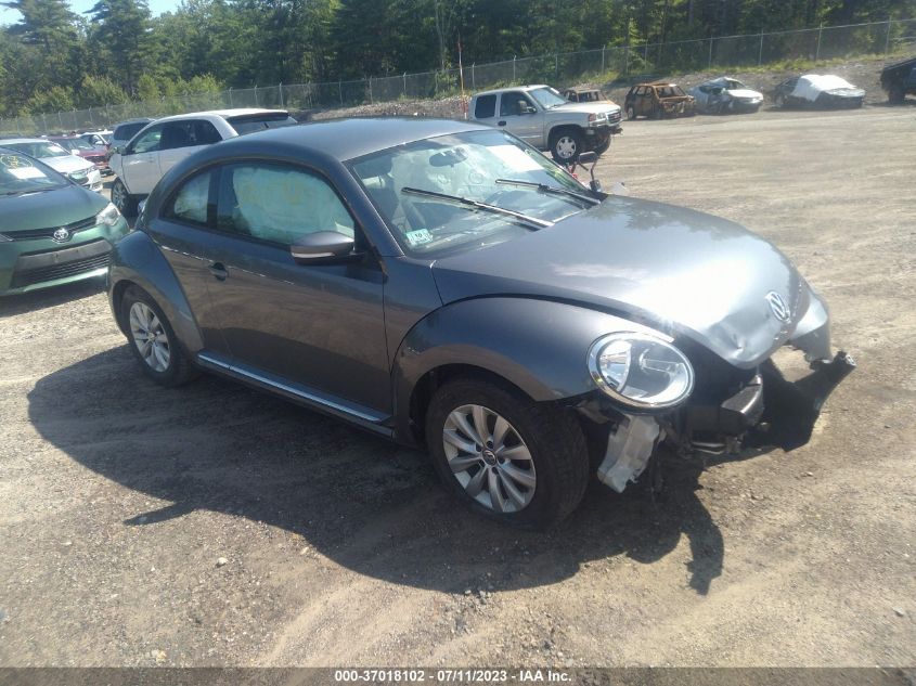 3VWFD7AT4KM720169 VOLKSWAGEN BEETLE S/FINAL EDITION SE 2019
