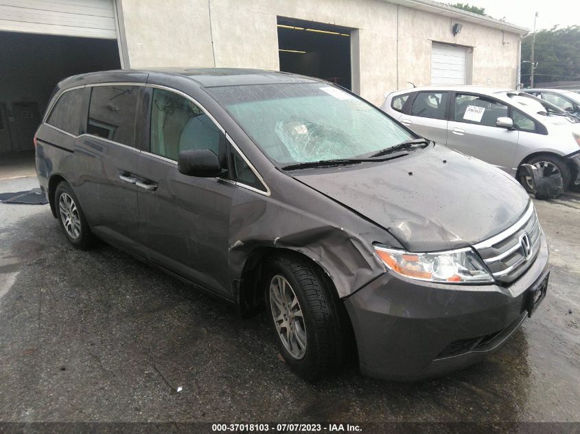 2013 HONDA ODYSSEY EX-L - 5FNRL5H60DB084932