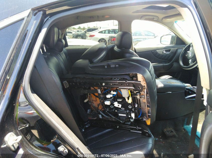 2014 INFINITI QX70 - JN8CS1MU7EM450064
