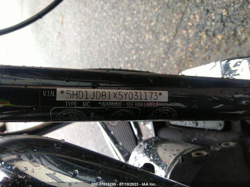 2005 HARLEY-DAVIDSON FLSTNI 5HD1JDB1X5Y031173