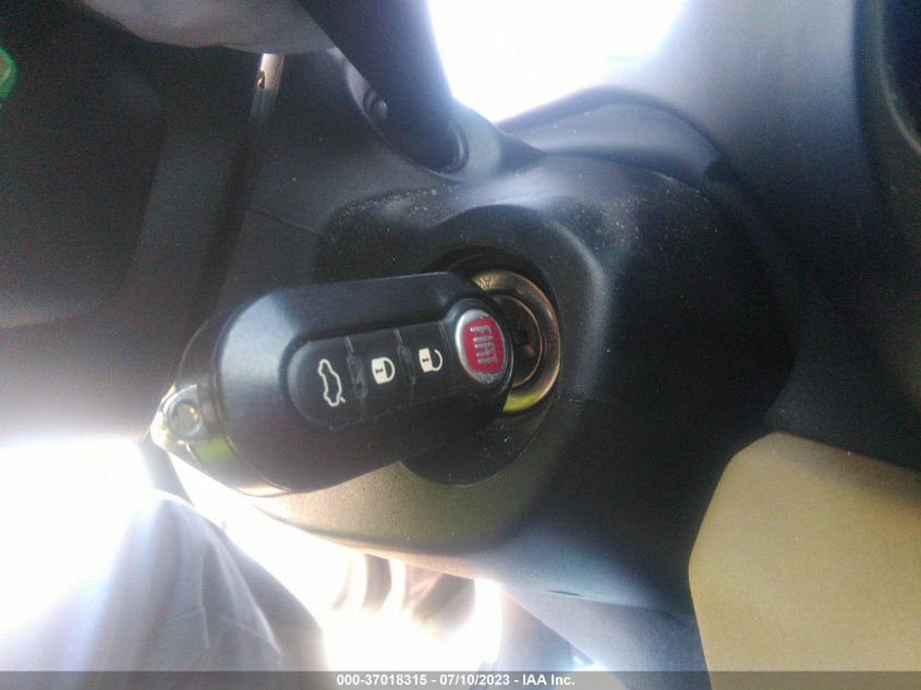 2014 FIAT 500L EASY - ZFBCFABH4EZ018043