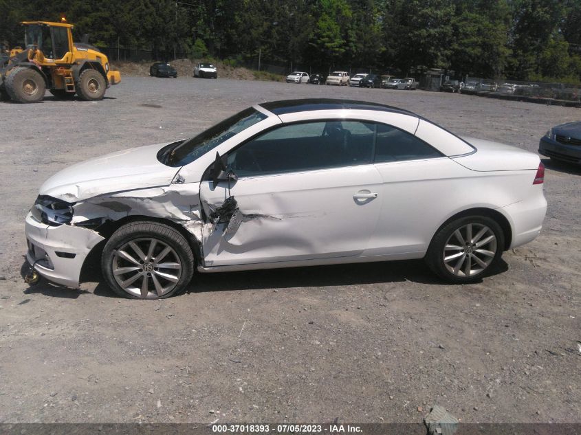 2014 VOLKSWAGEN EOS KOMFORT - WVWBW8AH1EV007026