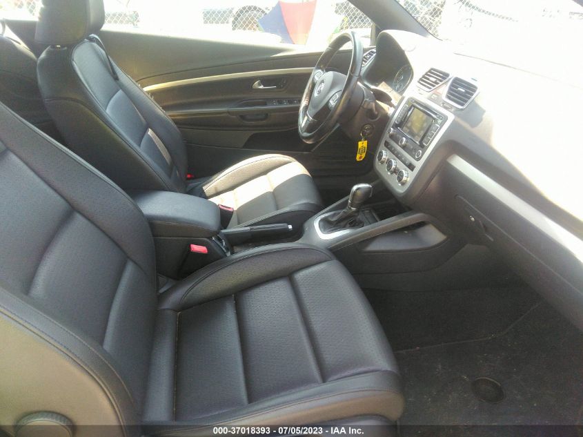 2014 VOLKSWAGEN EOS KOMFORT - WVWBW8AH1EV007026