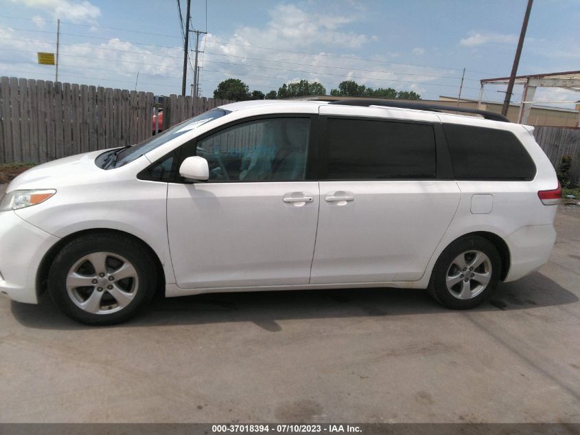 2013 TOYOTA SIENNA LE - 5TDKK3DC5DS376382