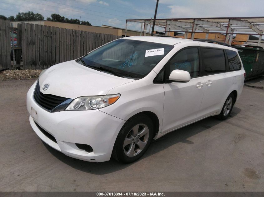 2013 TOYOTA SIENNA LE - 5TDKK3DC5DS376382