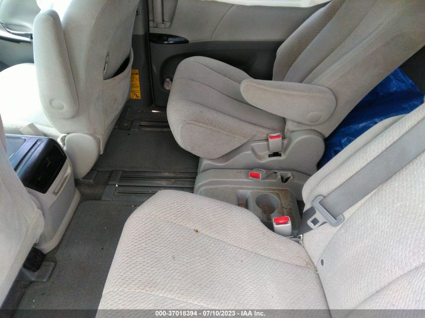 2013 TOYOTA SIENNA LE - 5TDKK3DC5DS376382
