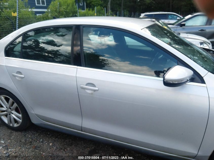 2013 VOLKSWAGEN GLI 3VW4A7AJ7DM272897