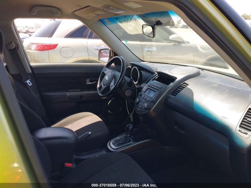 2013 KIA SOUL + - KNDJT2A61D7605913