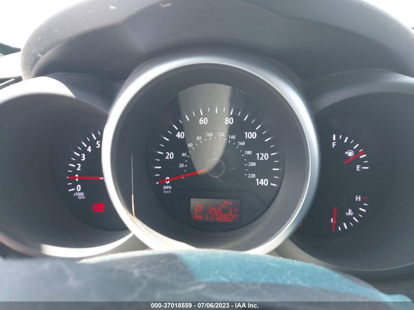 2013 KIA SOUL + - KNDJT2A61D7605913