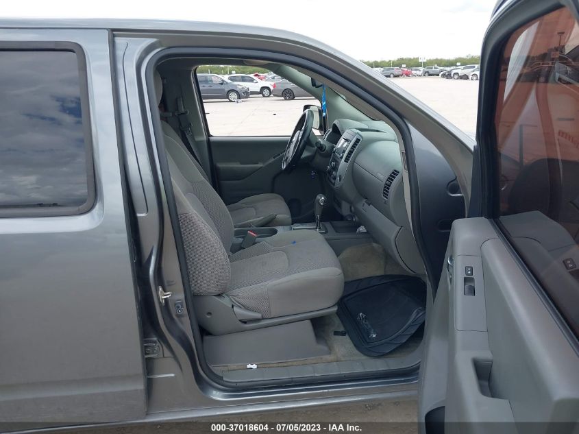 2017 NISSAN FRONTIER SV V6 - 1N6DD0ER4HN764409