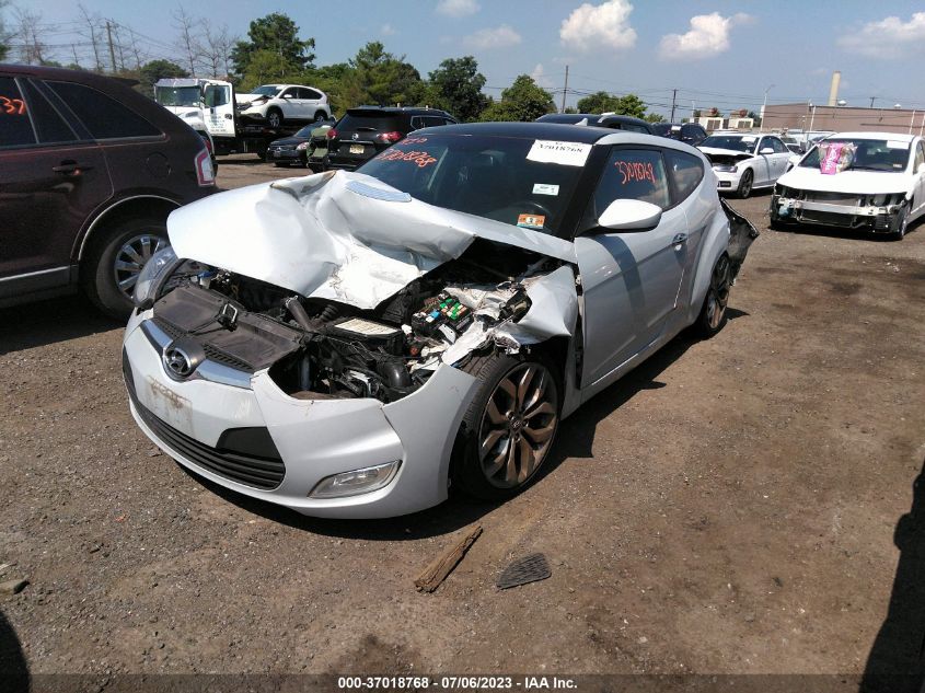 2015 HYUNDAI VELOSTER - KMHTC6AD9FU218296