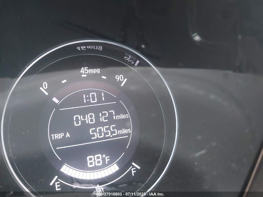VIN 3CZRU5H3XHM720769 2017 HONDA HR-V LX