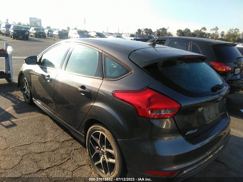 2016 FORD FOCUS SE - 1FADP3K25GL254590