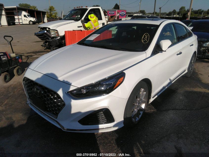 2018 HYUNDAI SONATA LIMITED - 5NPE34AB6JH693388