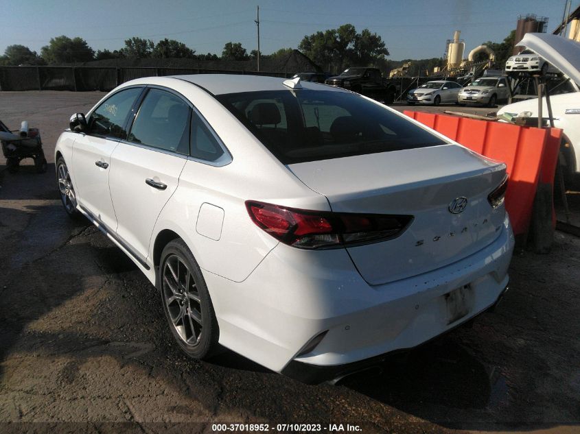 2018 HYUNDAI SONATA LIMITED - 5NPE34AB6JH693388