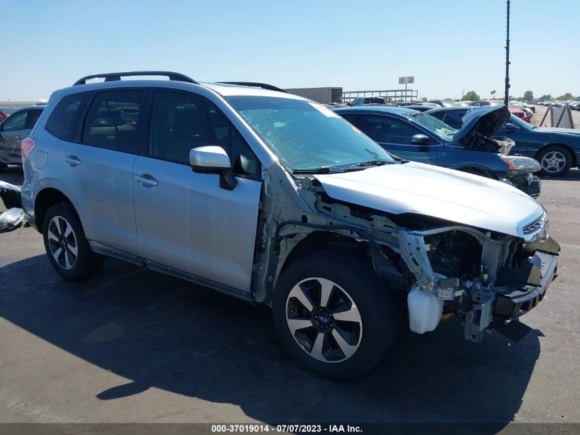 2017 SUBARU FORESTER PREMIUM - JF2SJAEC9HH418456
