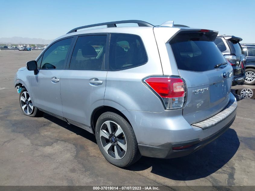 2017 SUBARU FORESTER PREMIUM - JF2SJAEC9HH418456