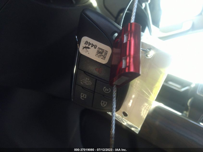 2023 GMC SIERRA 1500 SLT - 3GTUUDE88PG272748