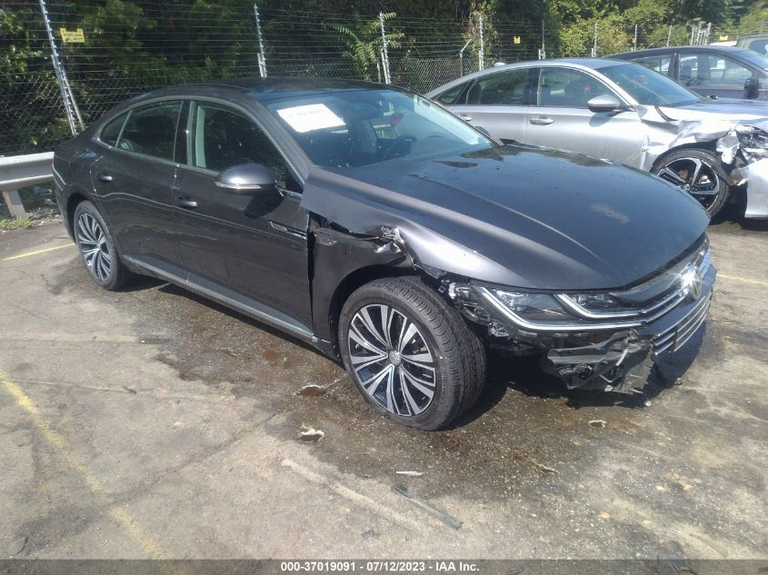 WVWCR7ANXKE024902 Volkswagen Arteon SEL