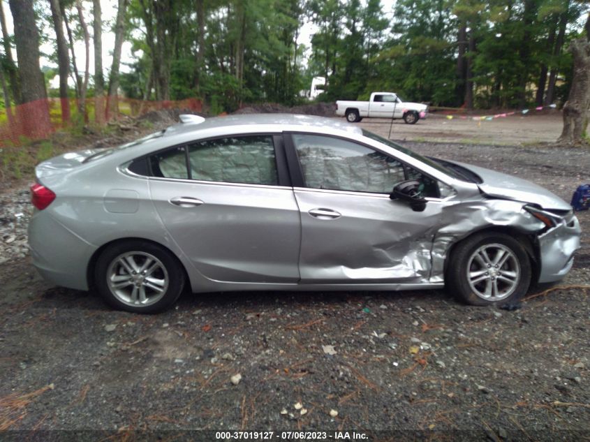 2017 CHEVROLET CRUZE LT - 1G1BE5SM2H7220761