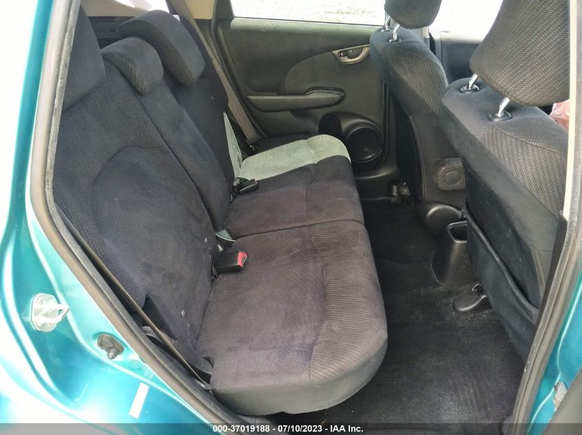 2013 HONDA FIT SPORT - JHMGE8H51DC058572