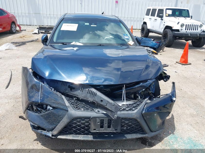 2018 TOYOTA CAMRY LE/SE/XLE/L - 4T1B11HK7JU632436