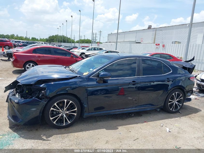 2018 TOYOTA CAMRY LE/SE/XLE/L - 4T1B11HK7JU632436