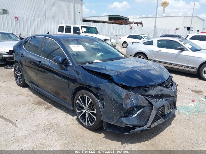 2018 TOYOTA CAMRY LE/SE/XLE/L - 4T1B11HK7JU632436