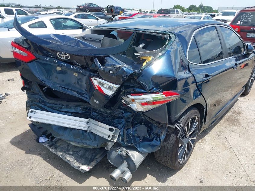2018 TOYOTA CAMRY LE/SE/XLE/L - 4T1B11HK7JU632436