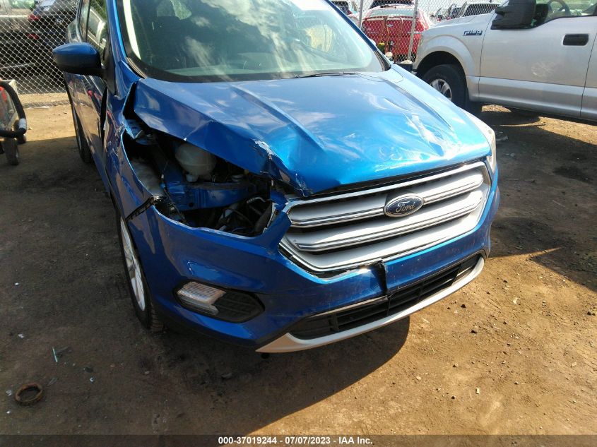 2018 FORD ESCAPE SEL - 1FMCU0HD1JUD15890