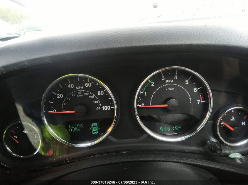2016 JEEP WRANGLER UNLIMITED SAHARA - 1C4HJWEG8GL316909