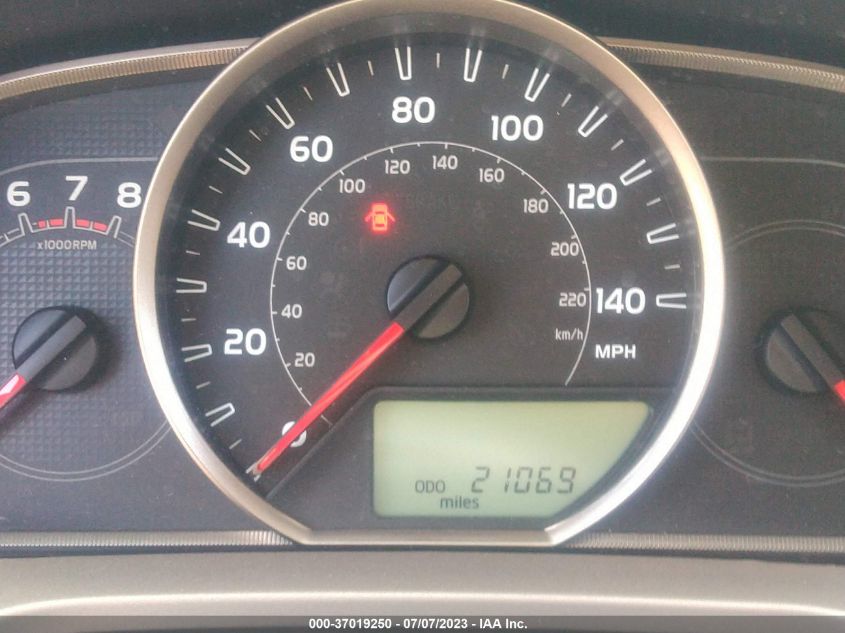 2015 TOYOTA RAV4 XLE - 2T3WFREVXFW192176
