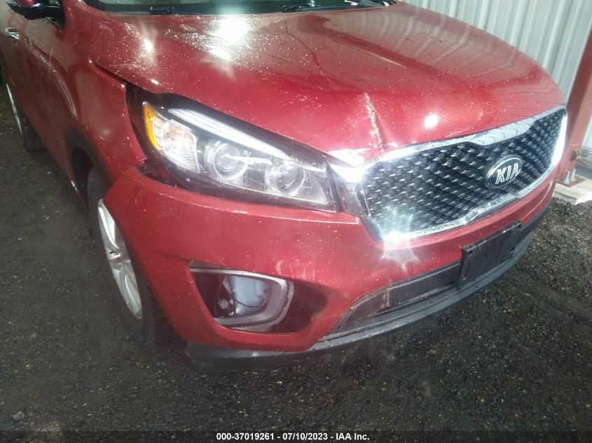 2017 KIA SORENTO LX - 5XYPGDA33HG301362