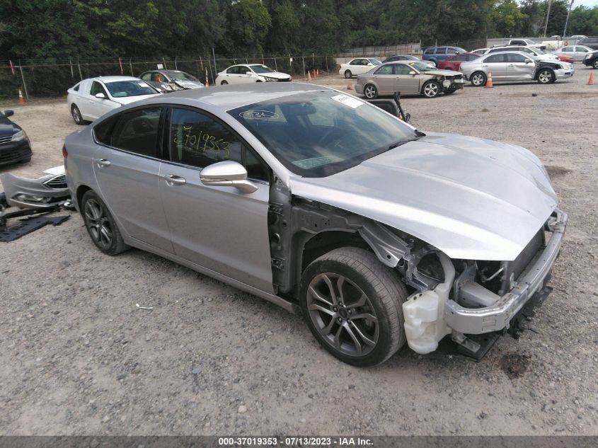 2017 FORD FUSION SE - 3FA6P0HD2HR395331