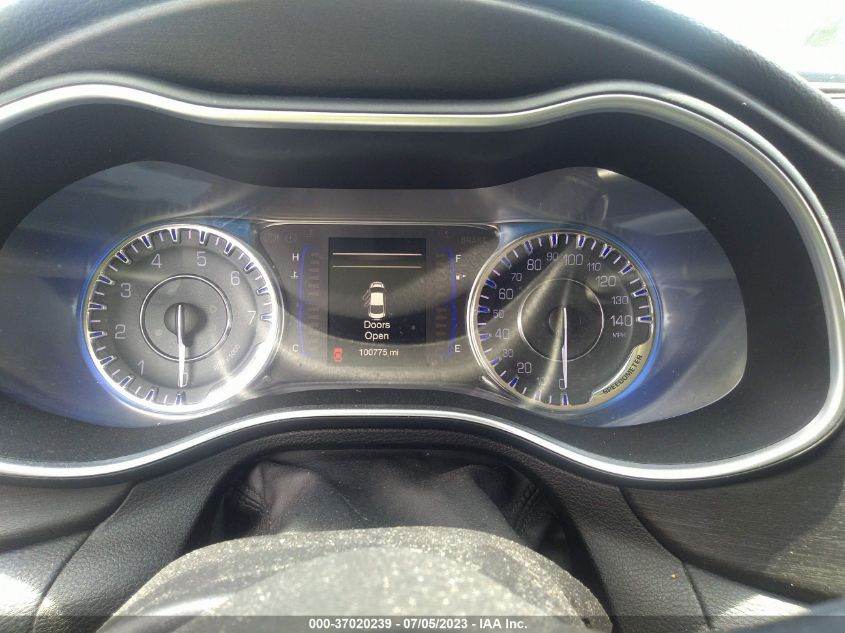 2016 CHRYSLER 200 LIMITED - 1C3CCCAB2GN188138