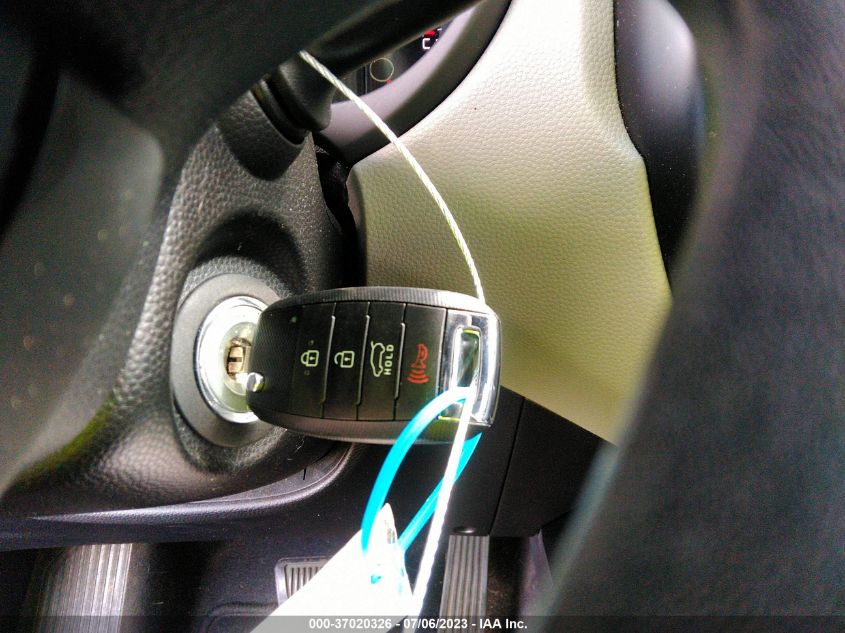 2017 KIA SOUL BASE - KNDJN2A24H7420848