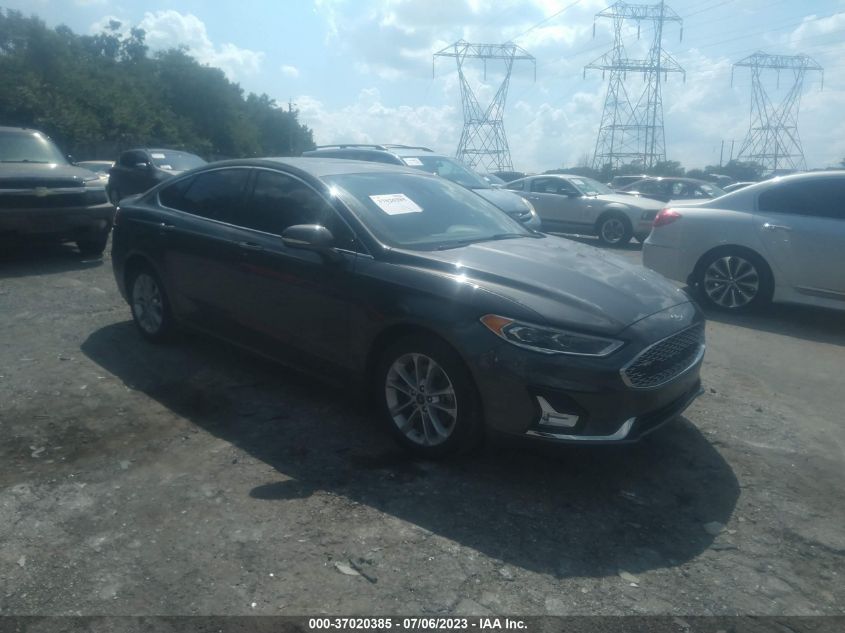 2020 FORD FUSION ENERGI TITANIUM - 3FA6P0SU4LR233234