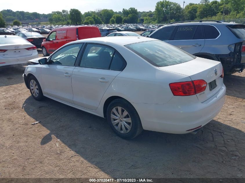 2014 VOLKSWAGEN JETTA SEDAN S - 3VW2K7AJ7EM384606