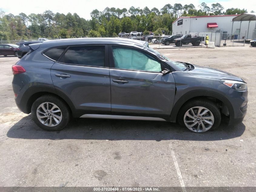 2017 HYUNDAI TUCSON LIMITED/SPORT AND ECO/SE - KM8J33A40HU251762