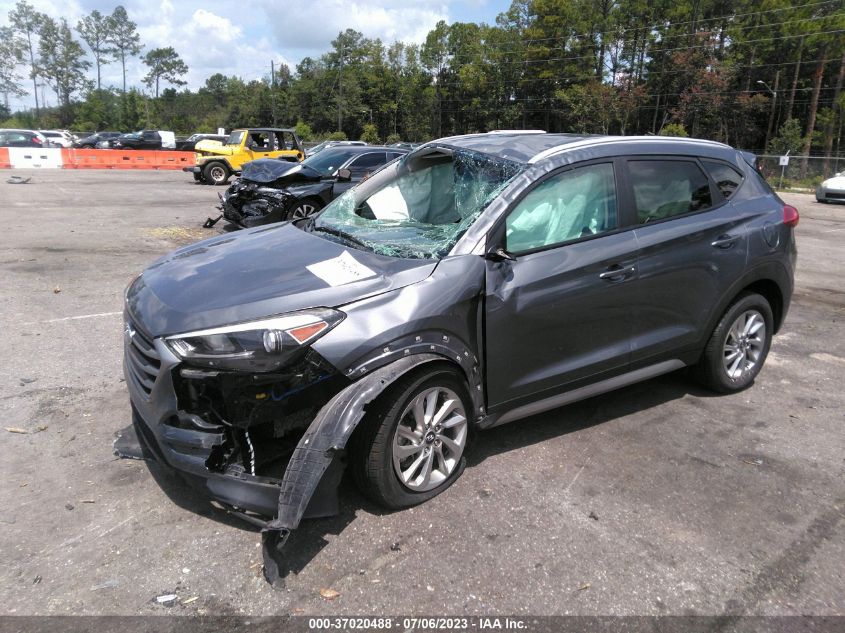 2017 HYUNDAI TUCSON LIMITED/SPORT AND ECO/SE - KM8J33A40HU251762