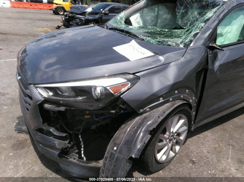 2017 HYUNDAI TUCSON LIMITED/SPORT AND ECO/SE - KM8J33A40HU251762