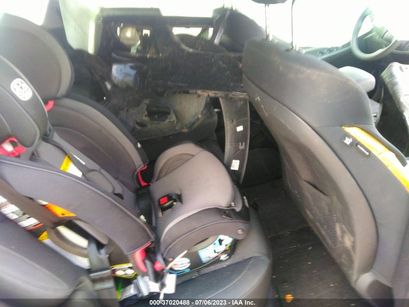 2017 HYUNDAI TUCSON LIMITED/SPORT AND ECO/SE - KM8J33A40HU251762