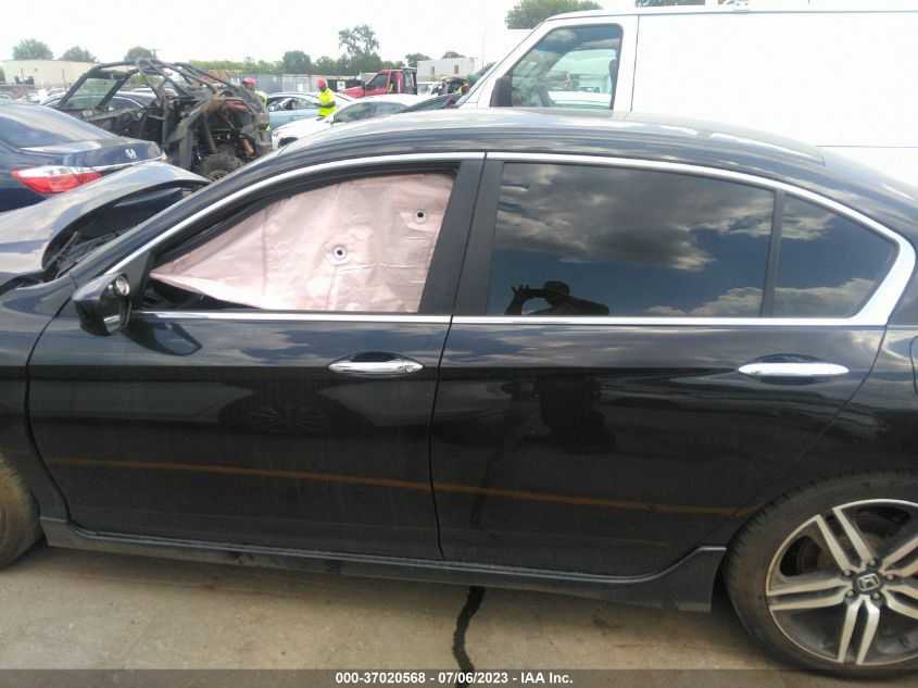 2017 HONDA ACCORD SEDAN SPORT SE - 1HGCR2F18HA017621