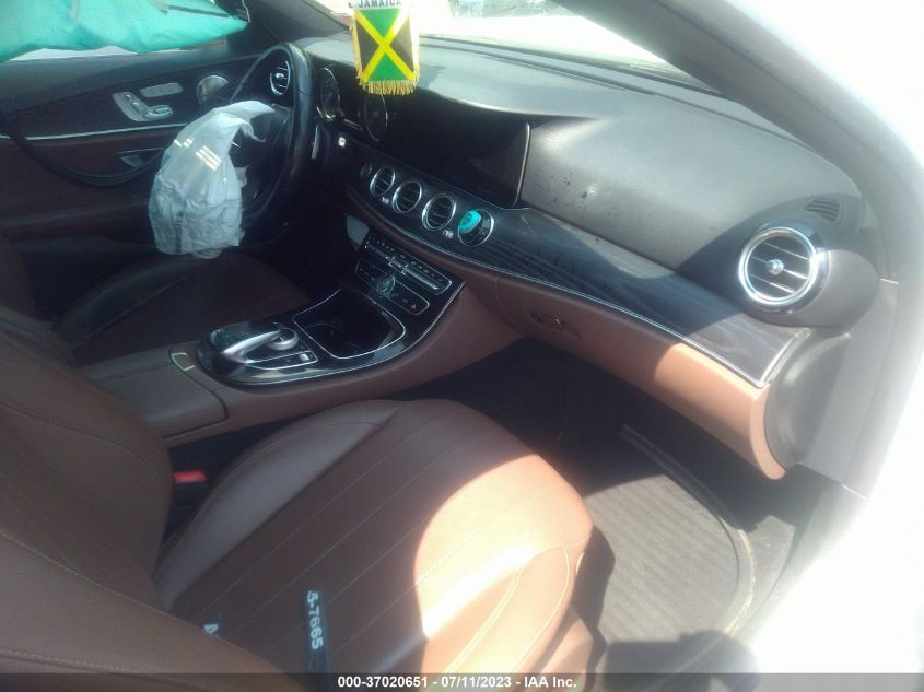 2017 MERCEDES-BENZ E-CLASS E 300 - WDDZF4KB0HA028825