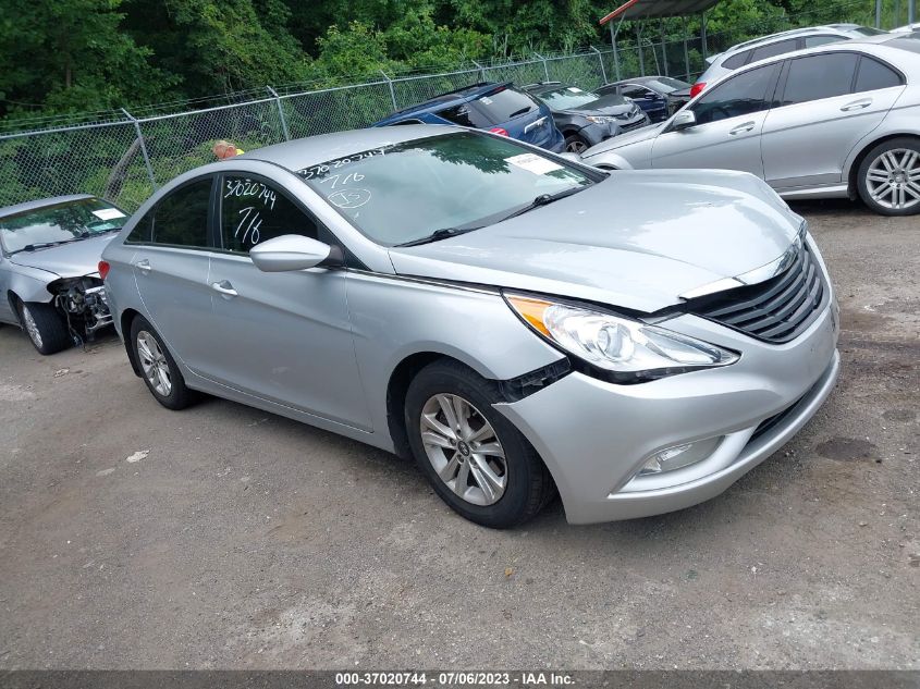 2013 HYUNDAI SONATA GLS - 5NPEB4ACXDH701606