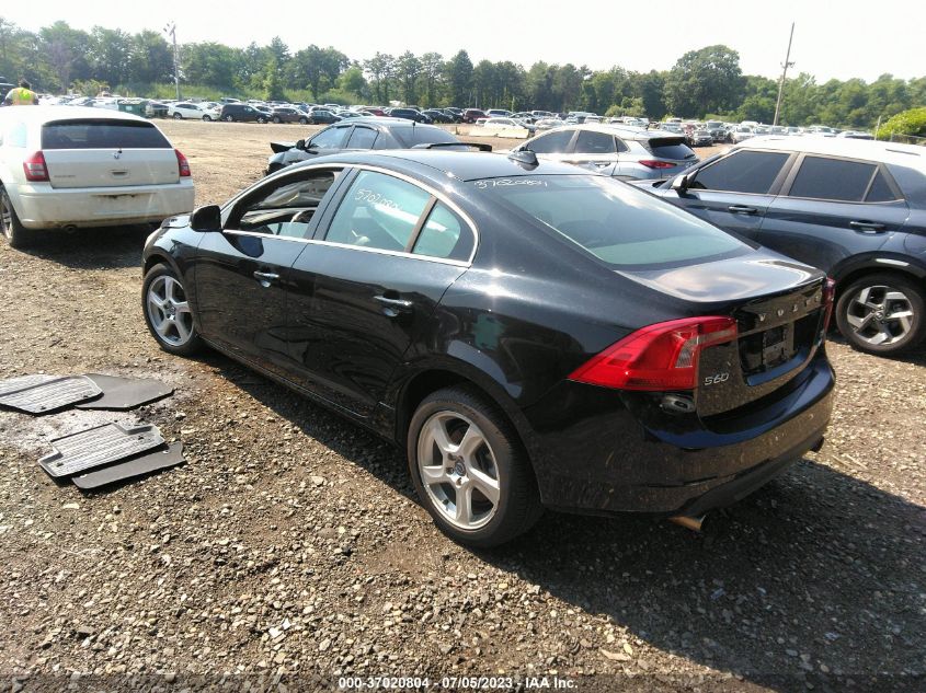 2013 VOLVO S60 T5 - YV1612FHXD2174940