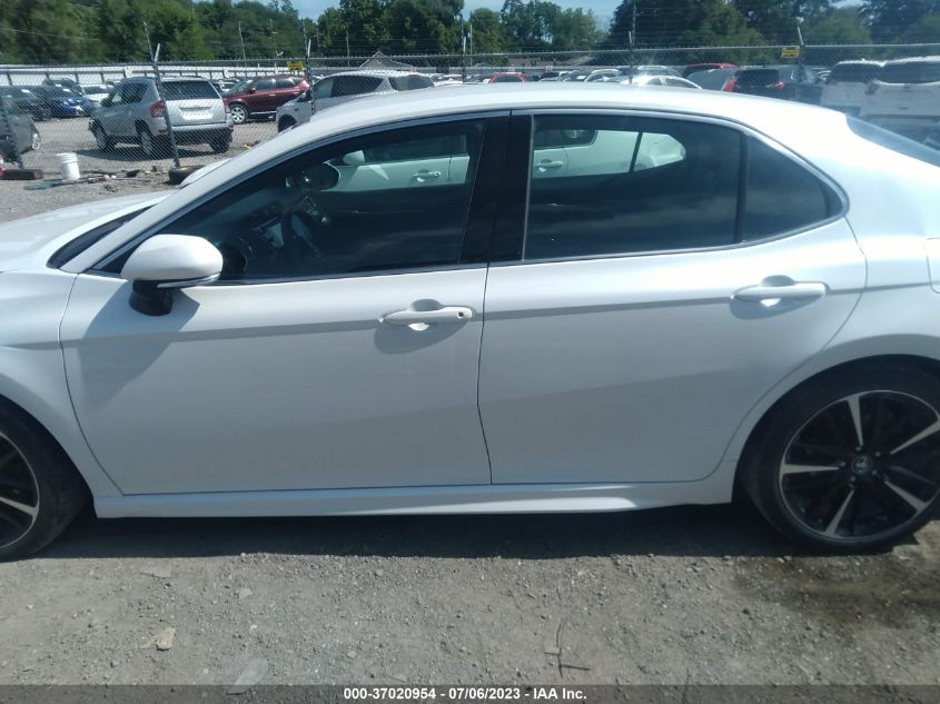 2018 TOYOTA CAMRY XSE - 4T1B61HK2JU006715