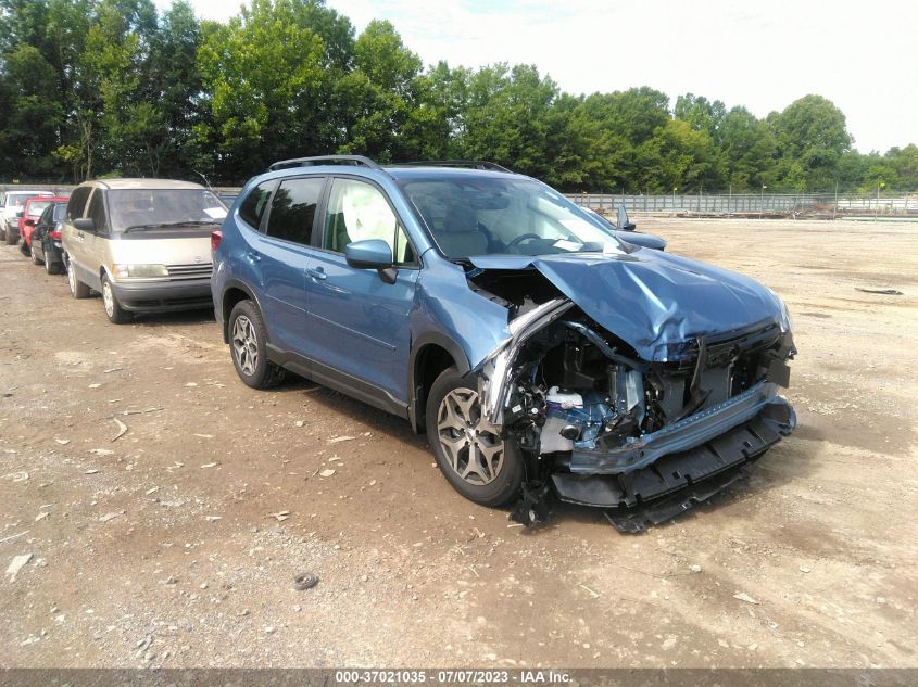 2023 SUBARU FORESTER PREMIUM - JF2SKAEC2PH457708